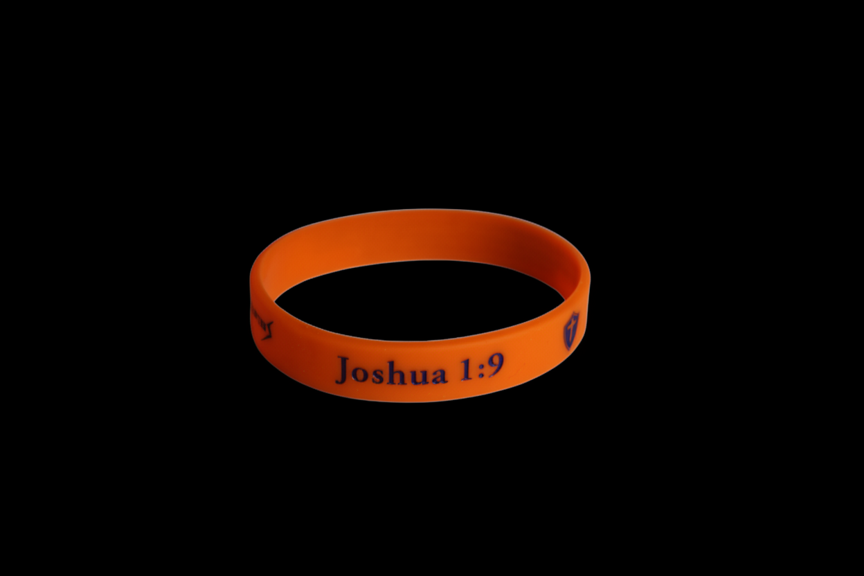 Joshua 1:9 Be Strong & Courageous Rubber Bracelet
